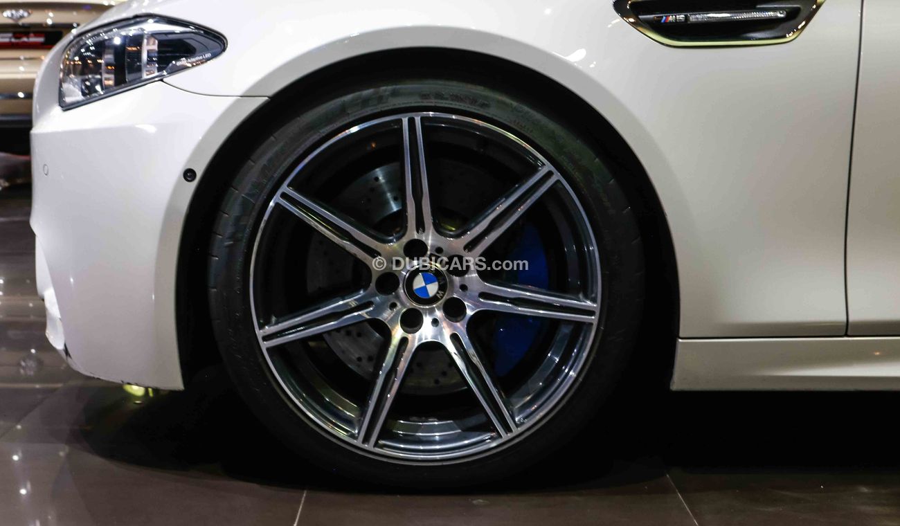 بي أم دبليو M5