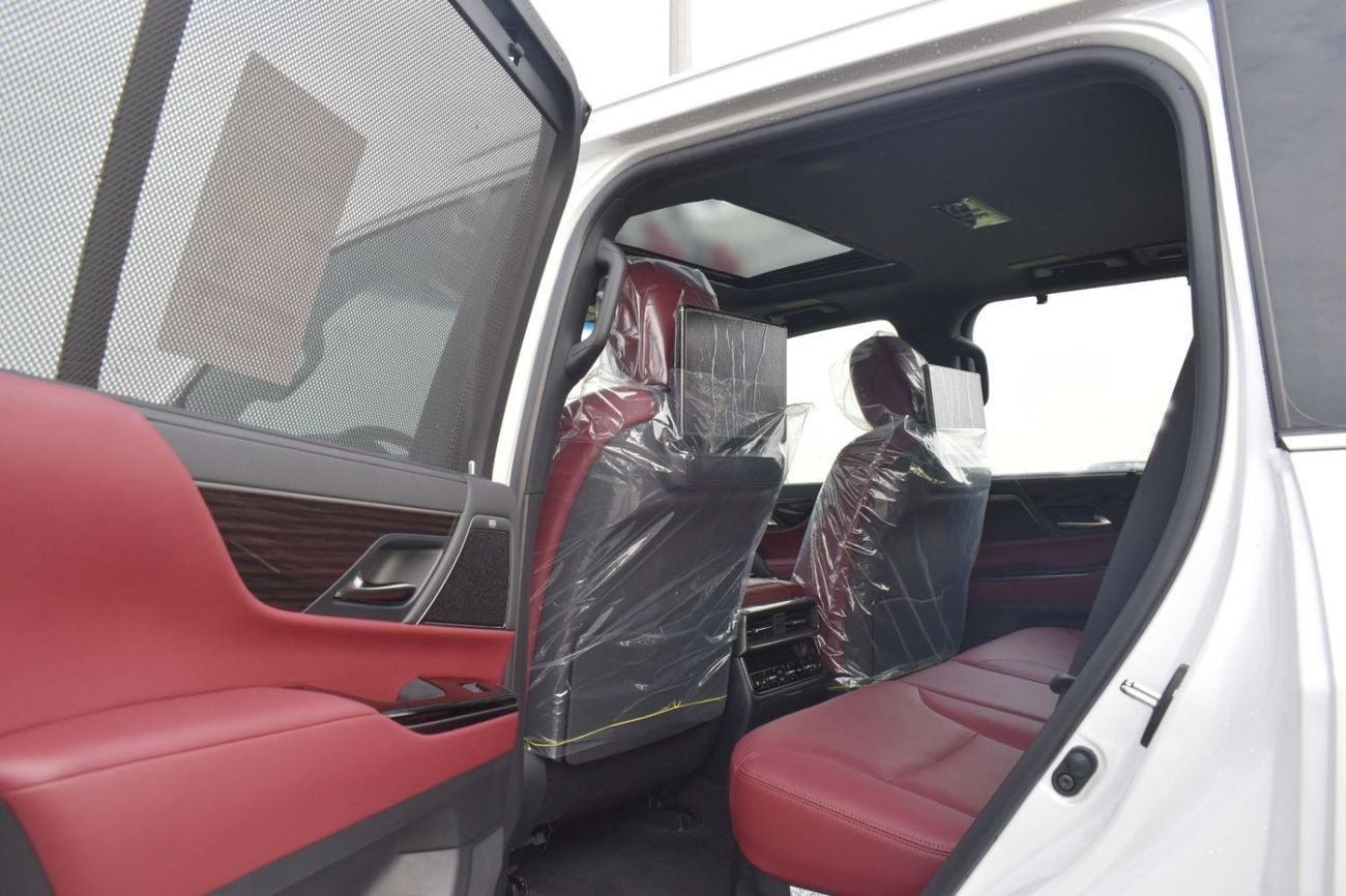 لكزس LX 700h SIGNATURE