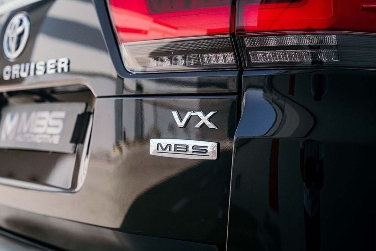 Toyota Land Cruiser MBS Seats Autobiography 4 Seater VIP with Luxurious Two Tone Leather