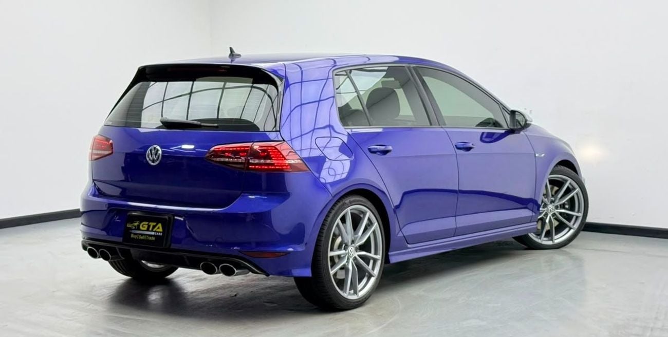 Volkswagen Golf 2017 Volkswagen Golf R, Full Service History, Stage 1 Upgrade, Fully Loaded, GCC