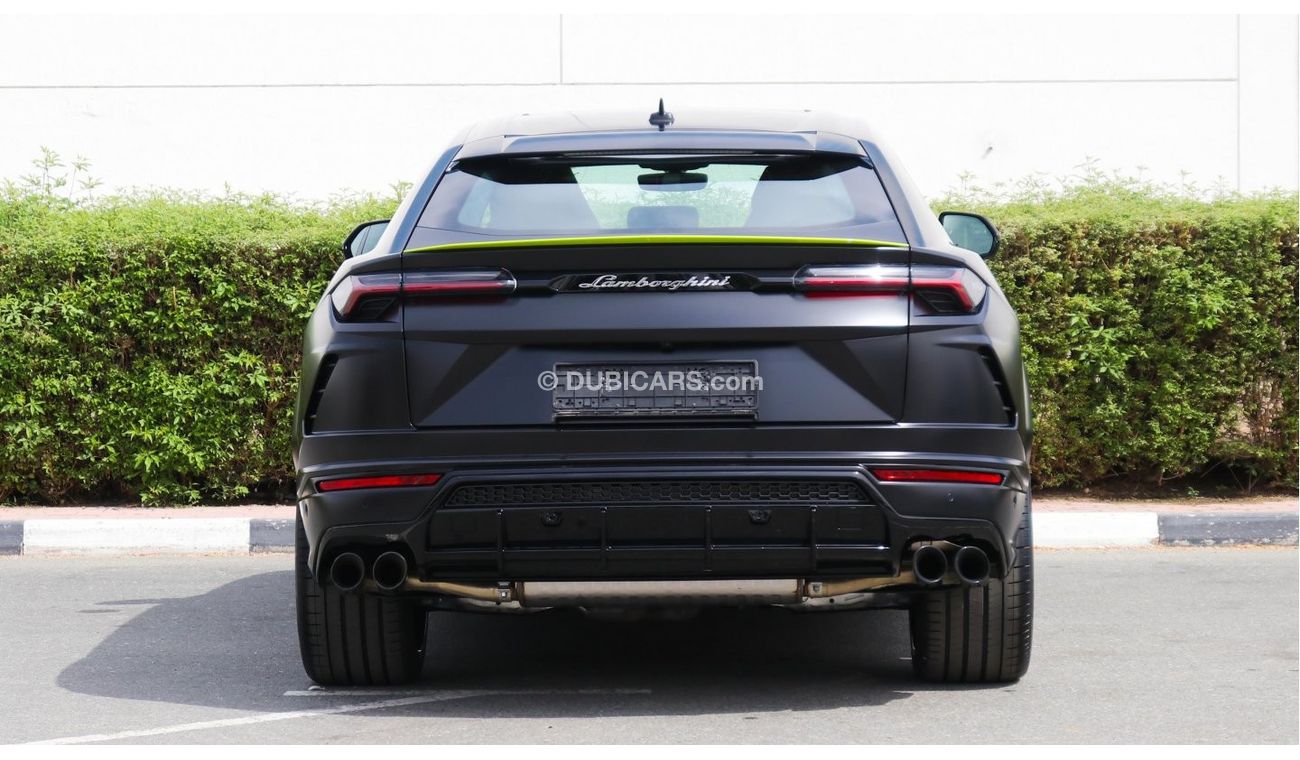 Lamborghini Urus Graphite Capsule