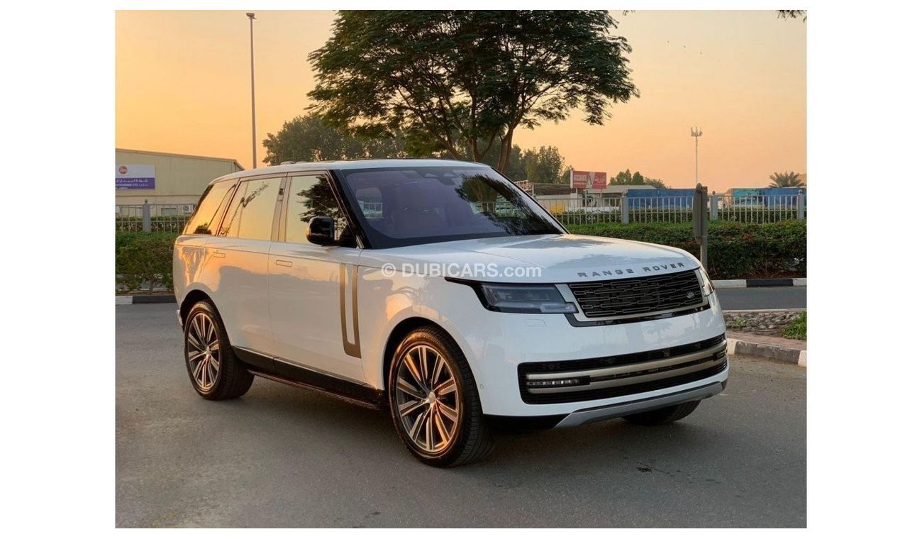 Land Rover Range Rover GCC SPEC UNDER WARRANTY AND SERVICE CONTRACT