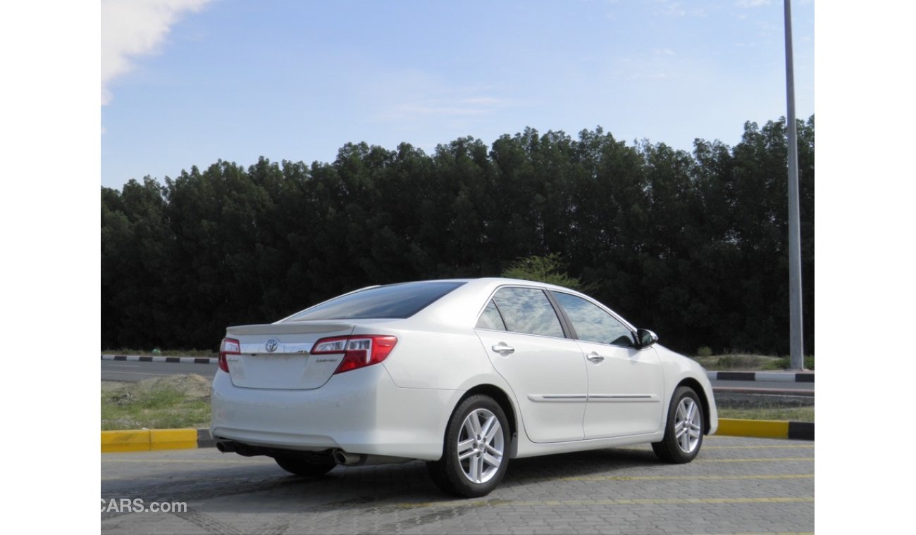 Toyota Camry 2015 top of the range Ref #256