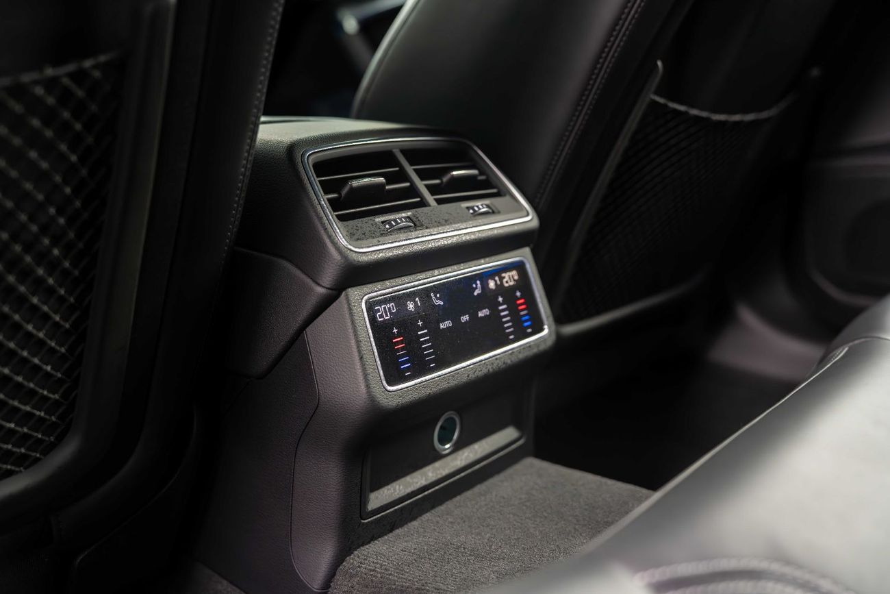 أودي RS6 Avant TFSI quattro 4.0L