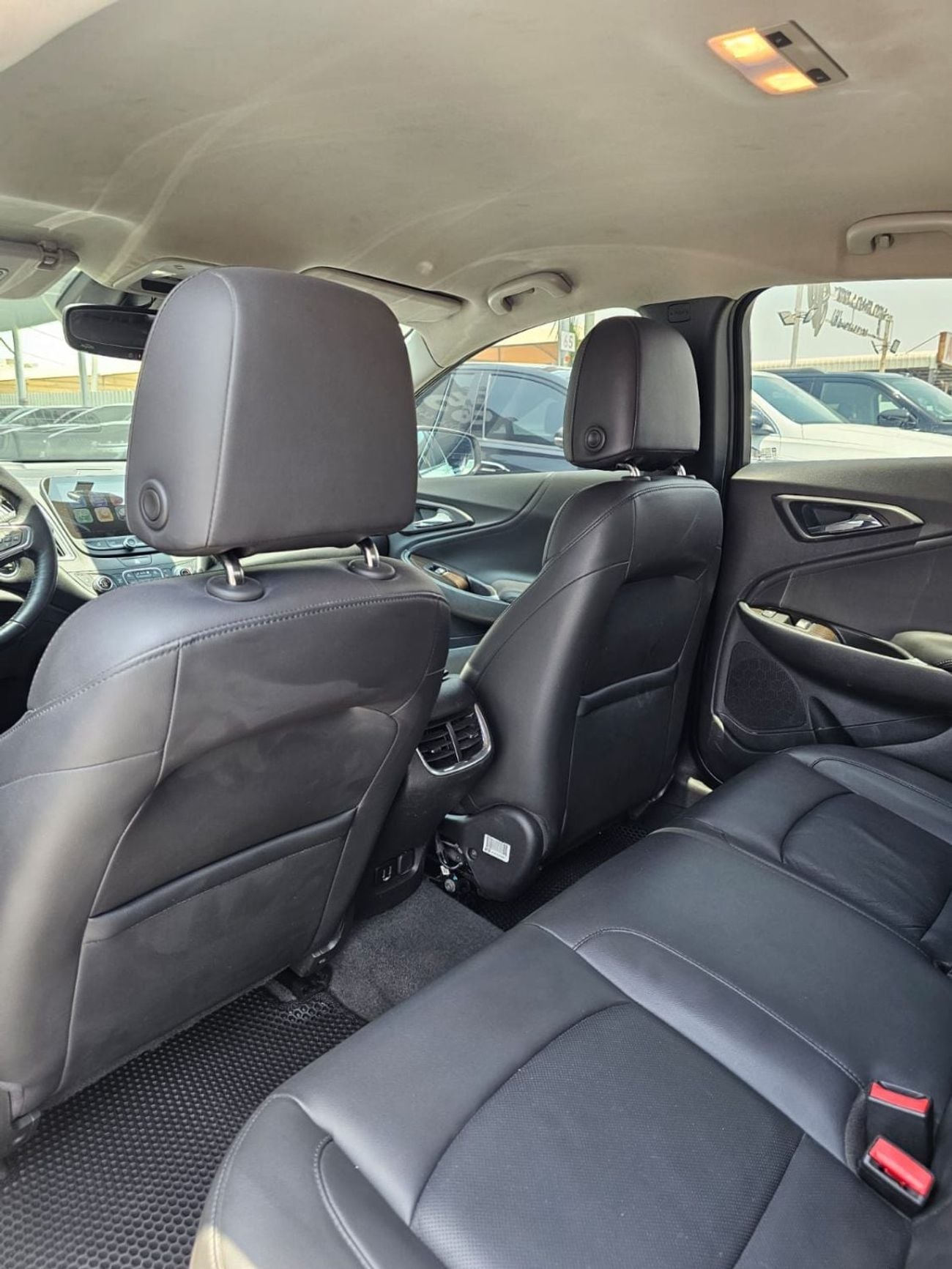 Chevrolet Malibu LTZ NAVIGATION Chevrolet Malibu LTZ 1.5L 4 CYL