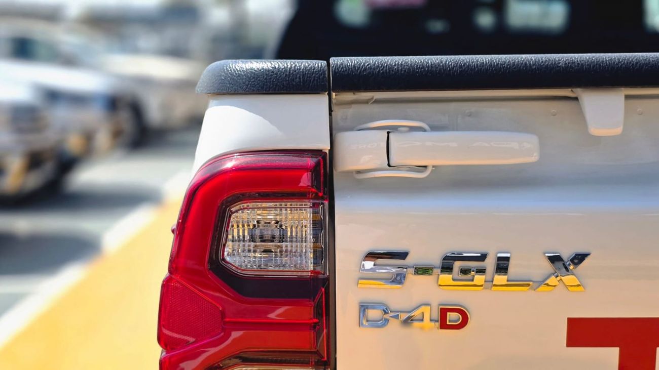 Toyota Hilux Toyota Hilux 2.8 fool option A/T