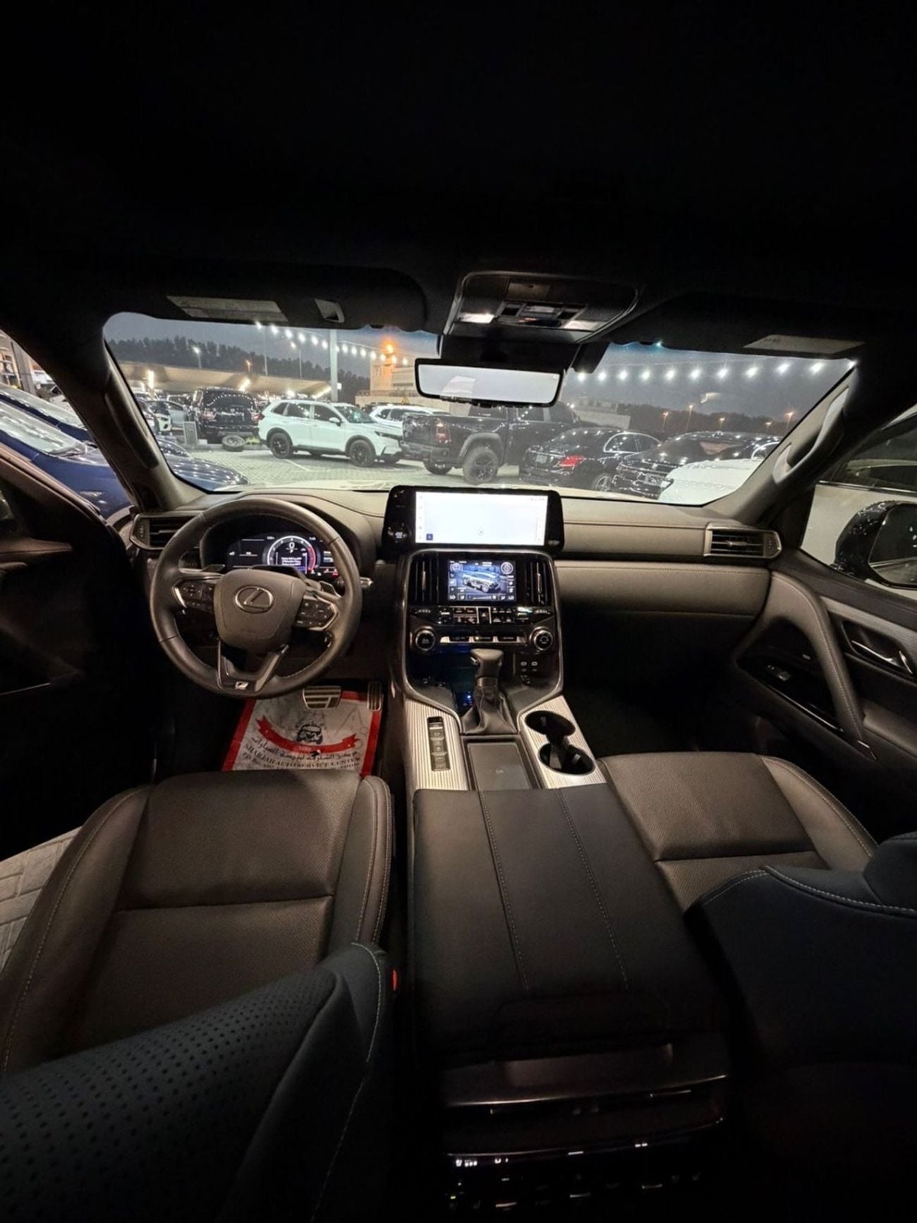 Lexus LX600 F SPORT