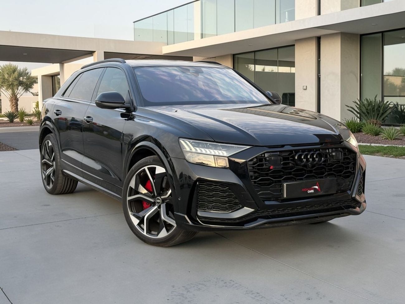 Audi RSQ8 TFSI quattro 4.0L AED 8,700 P.M | 0% DOWN PAYMENT | AUDI RS Q8 | 4.0L V8 4WD | 2023 | GCC SPECS