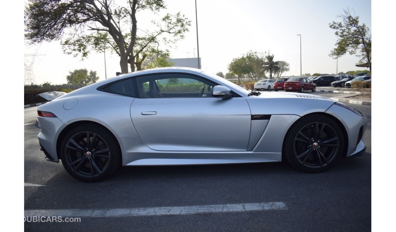 جاغوار F-Type SVR COUPE 2019 BRAND NEW THREE YEARS WARRANTY