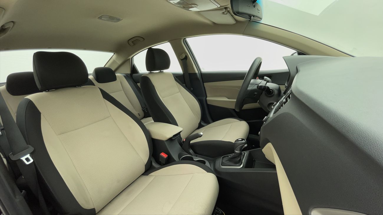 Hyundai Accent GL 1.6 | Zero Down Payment | Home Test Drive