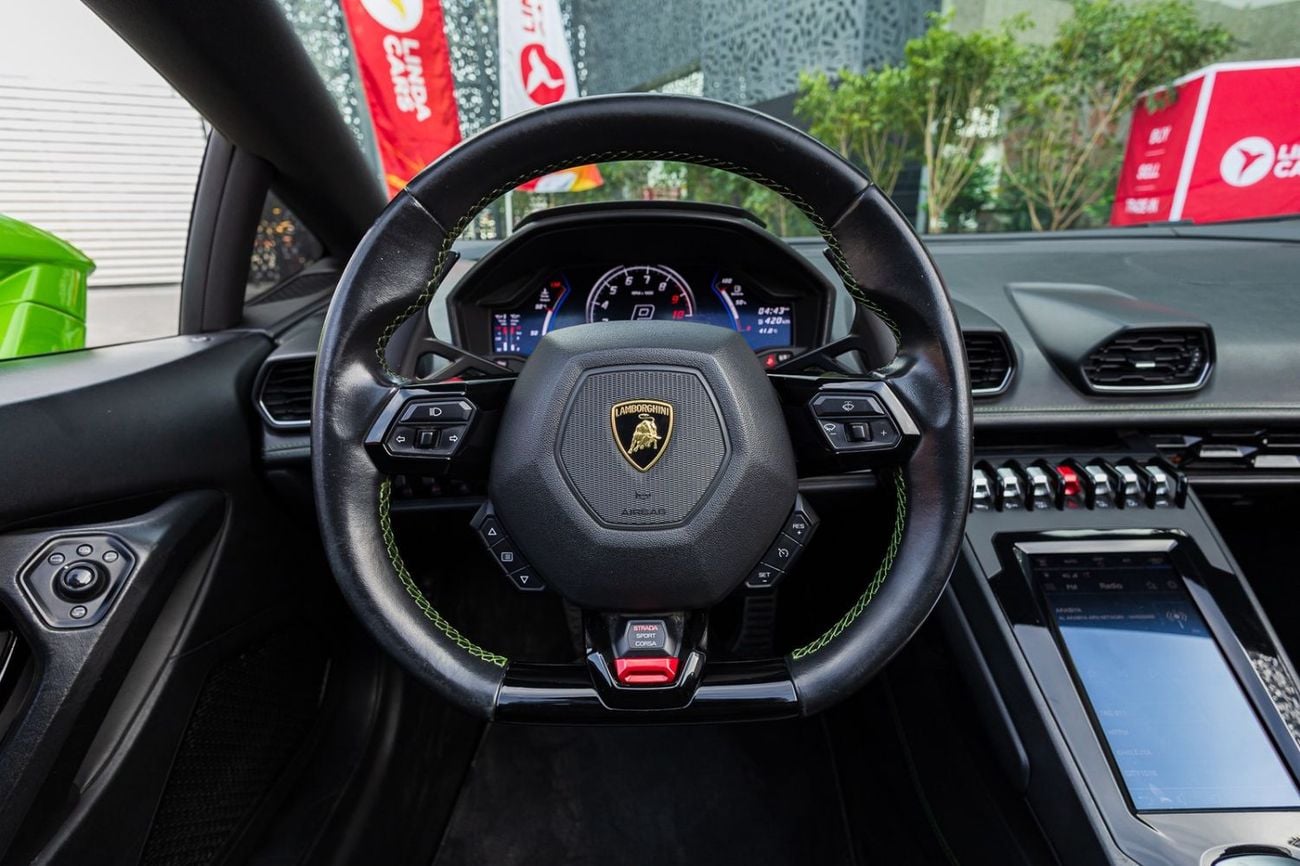 Lamborghini Huracan 2022 Lamborghini Huracán Evo Spyder GCC