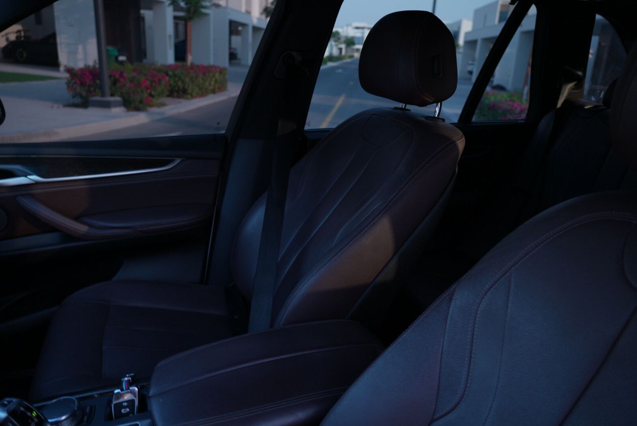 BMW X5 2017 35i Exclusive 3.0L (5 Seater)