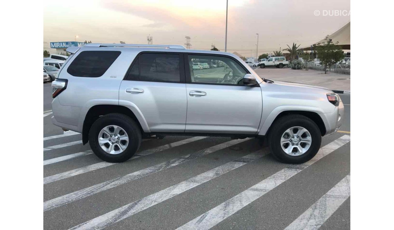 تويوتا 4Runner fresh and imported and very clean inside out and ready to drive