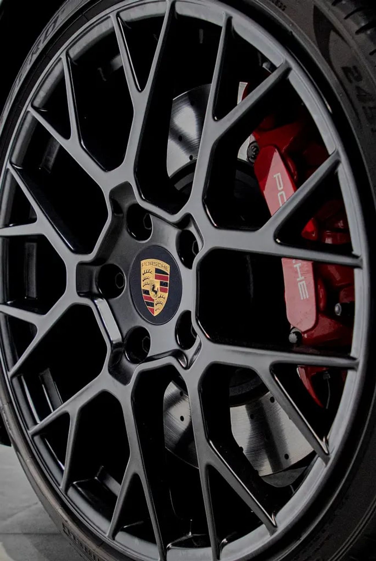 Porsche 911 Carrera GTS 3.0L (450 HP) Coupe