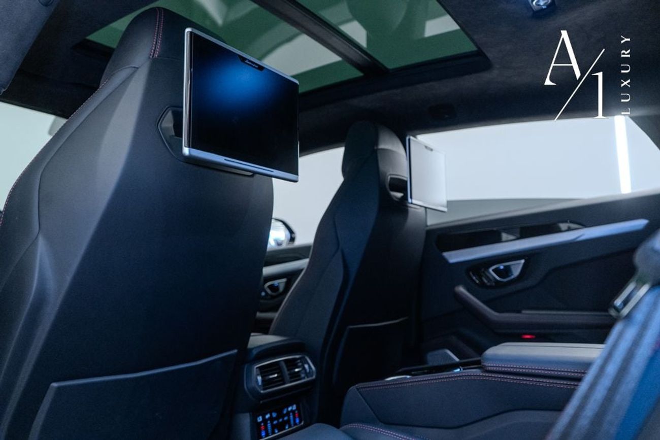 Lamborghini Urus STD 4.0T V8 2021 Lamborghini Urus, Warranty, Fully Loaded, Very Low Kms, Akrapovič Exhaust, 641HP