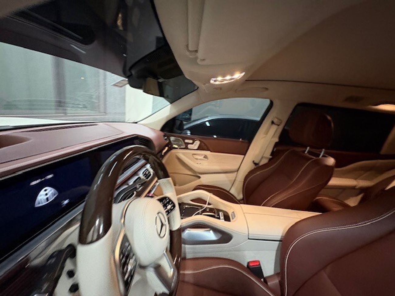 مرسيدس مايباخ gls600 مايباخ