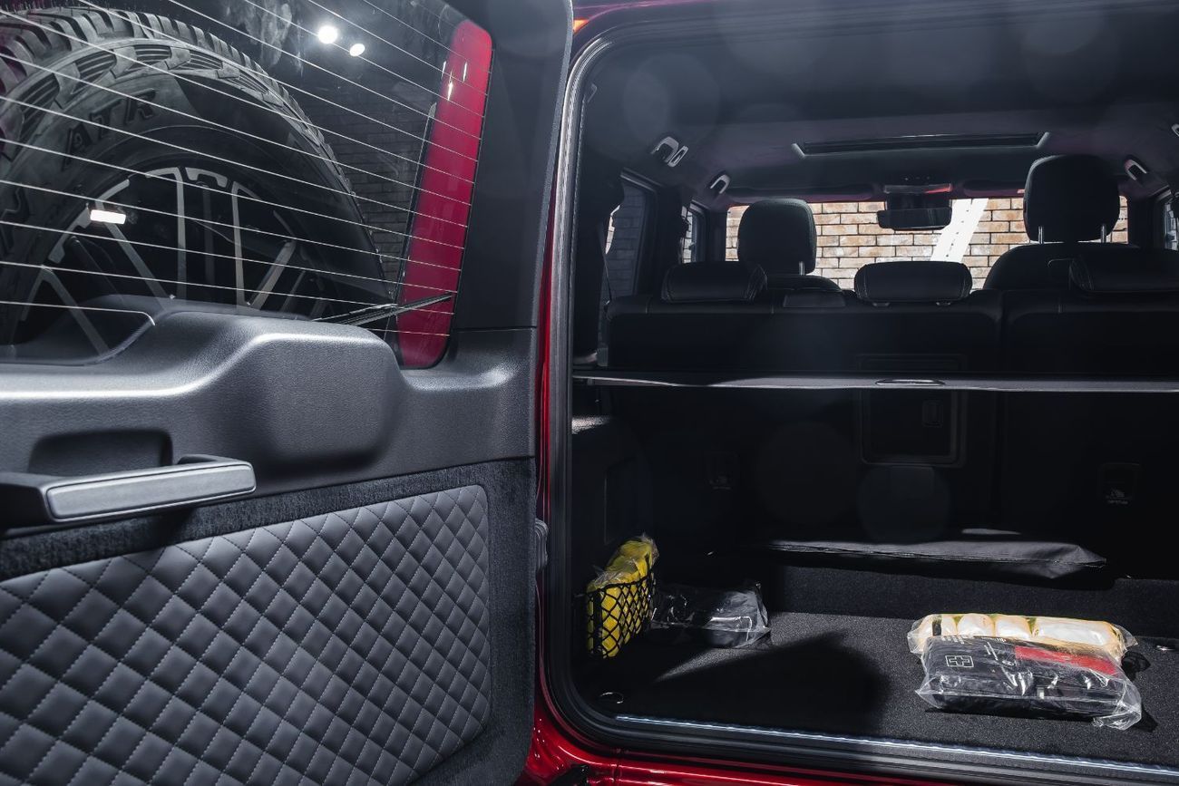 مرسيدس بنز G 63 AMG 4X4² Mercedes-Benz AMG G63 4x4² + Night II + Superior + TV