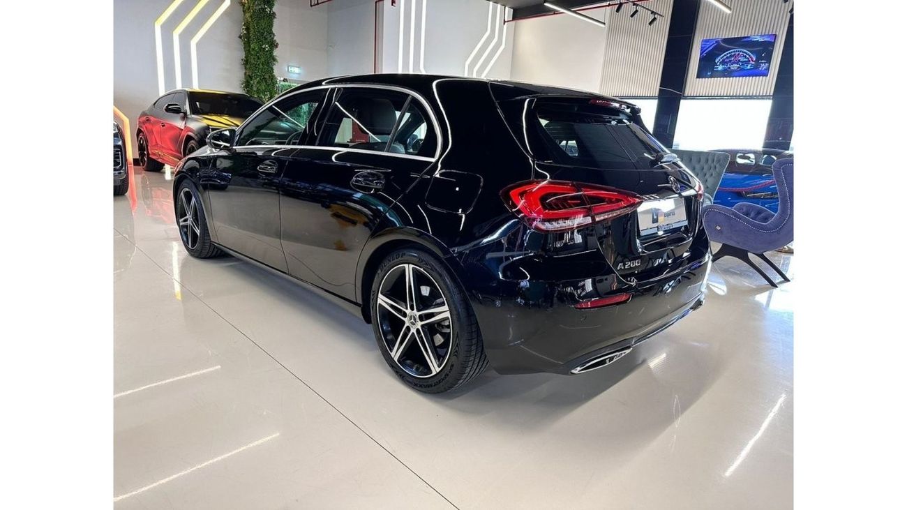 Mercedes-Benz A 200 Premium 2018 Mercedes-Benz A200 GCC is a stylish and dynamic hatchback that offers a blend of luxury