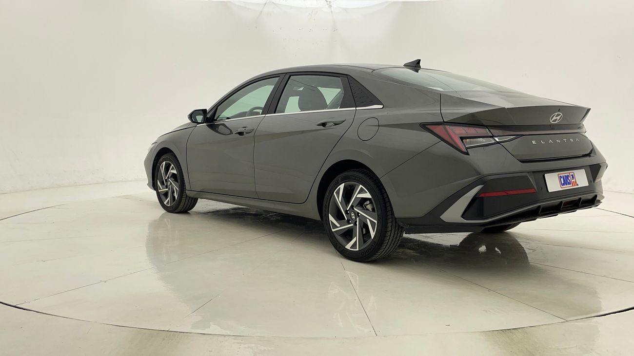 هيونداي إلانترا COMFORT 1.6 | بدون دفعة مقدمة | اختبار القيادة في المنزل