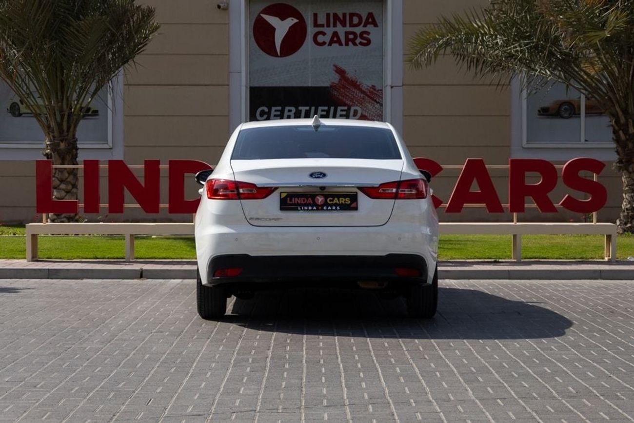 Ford Escort Ford Escort 2020 GCC under Warranty with Flexible Down-Payment.