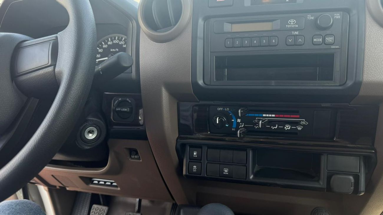 Toyota Land Cruiser 2025 Model LC78 2.8L MT