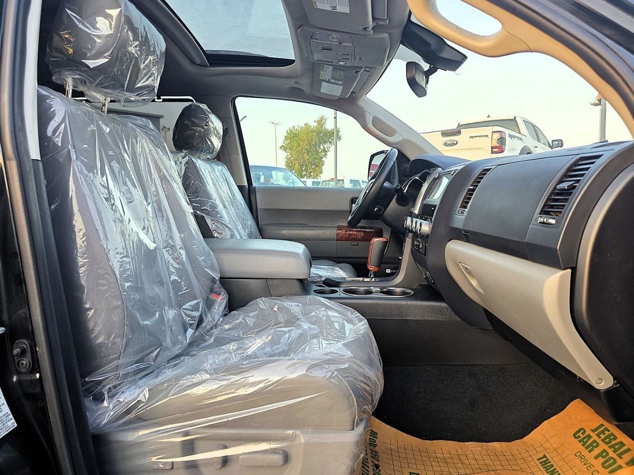 Toyota Sequoia Platinum 2020 USA specs