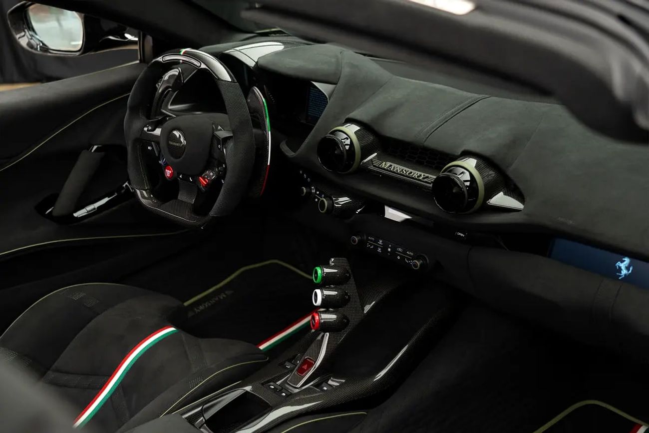 فيراري 812 GTS