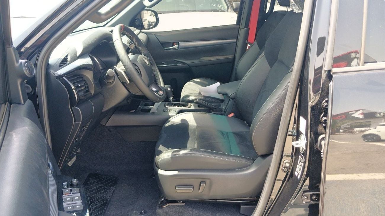 تويوتا هيلوكس GR SPORT Toyota Hilux GR 2.8L Diesel 2025YM
