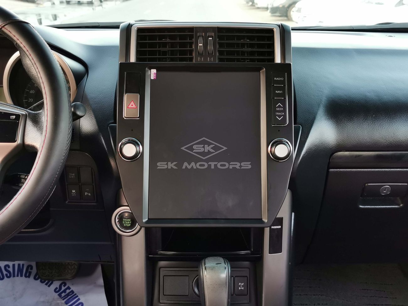 Toyota Prado TXL,4.0L V6 Petrol, Alloy Rims, DVD Camera, Leather Seats, Rear A/C, 4WD ( LOT # 5611)