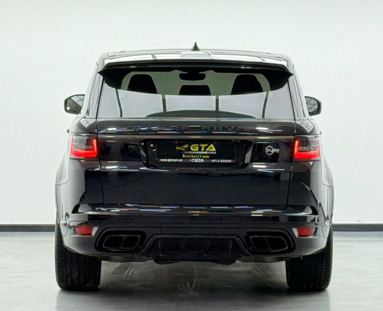 لاند روفر رينج روفر سبورت 2022 Range Rover Sport SVR, 2027 RR Warranty + Service Pack, Full RR Service History, GCC