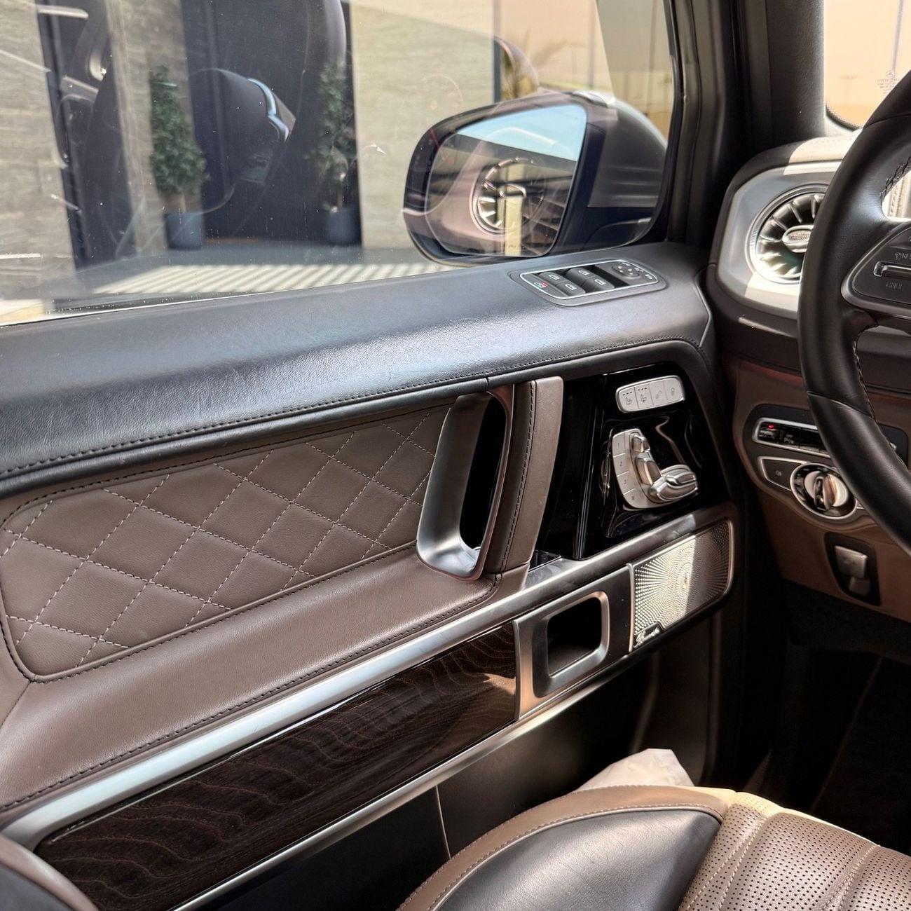 Mercedes Benz G500 STD