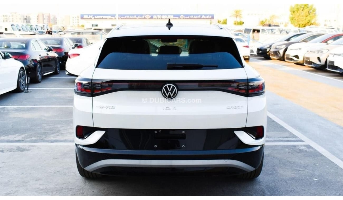Volkswagen ID.4 VOLKSWAGEN ID 4 CROZZ PRO WHITE & GREY COLOR 2022 EXPORT PRICE