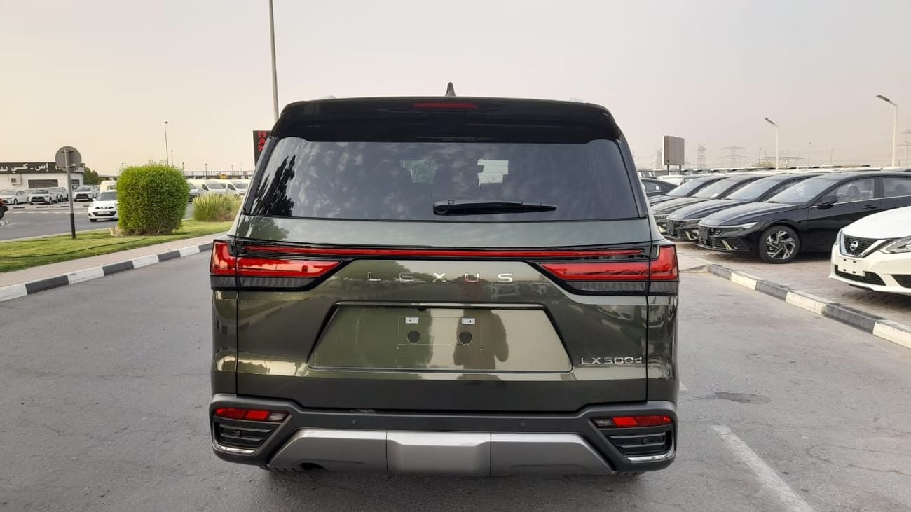 Lexus LX 500 Lexus Lx500d,2025,sports luxury 3.3L twin turbo diesel,automatic gear,7 seaters,cool box,RHD,soft do