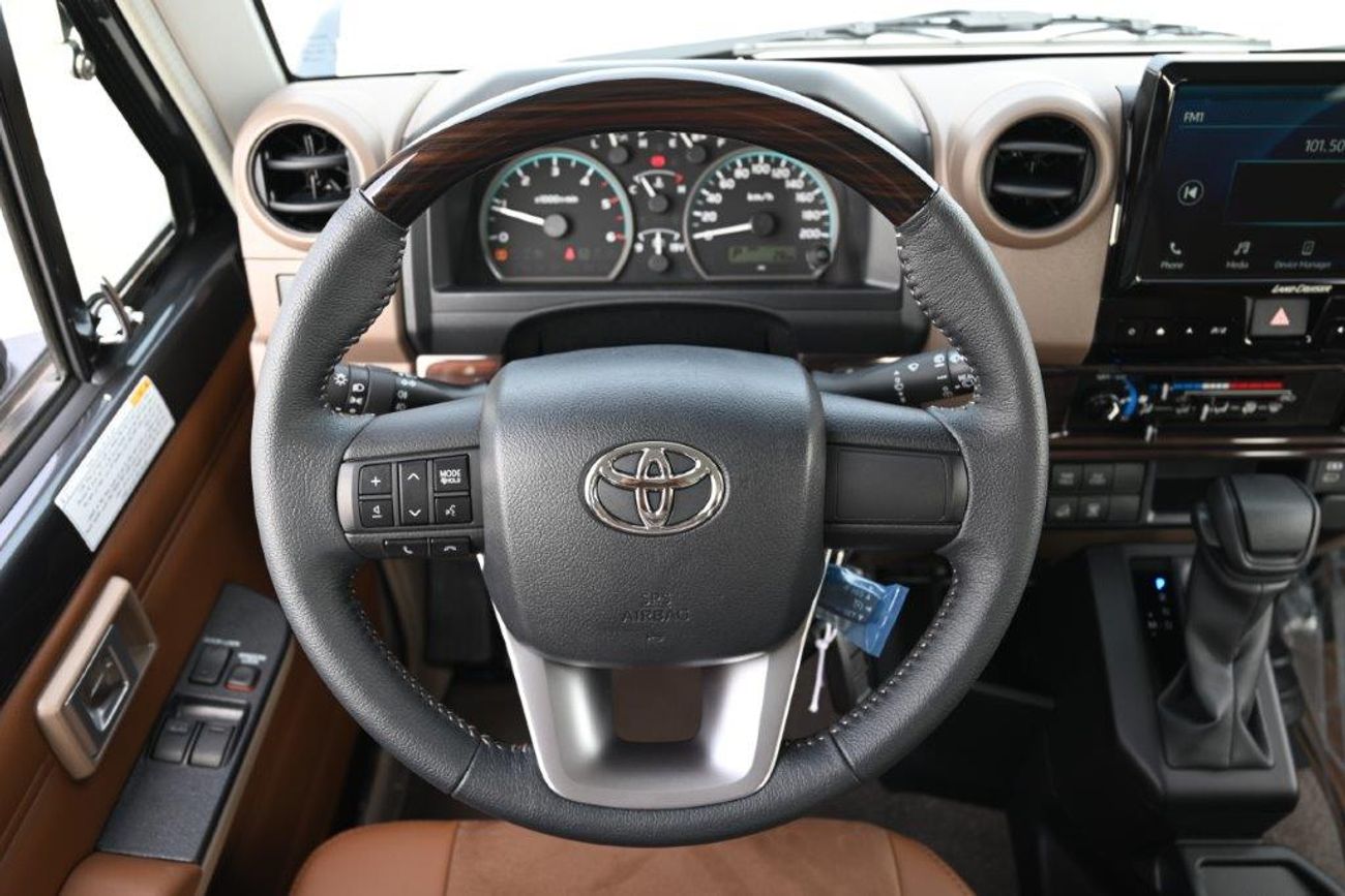 Toyota Land Cruiser 70 71  LX-Z 2.8L  4WD AUTOMATIC