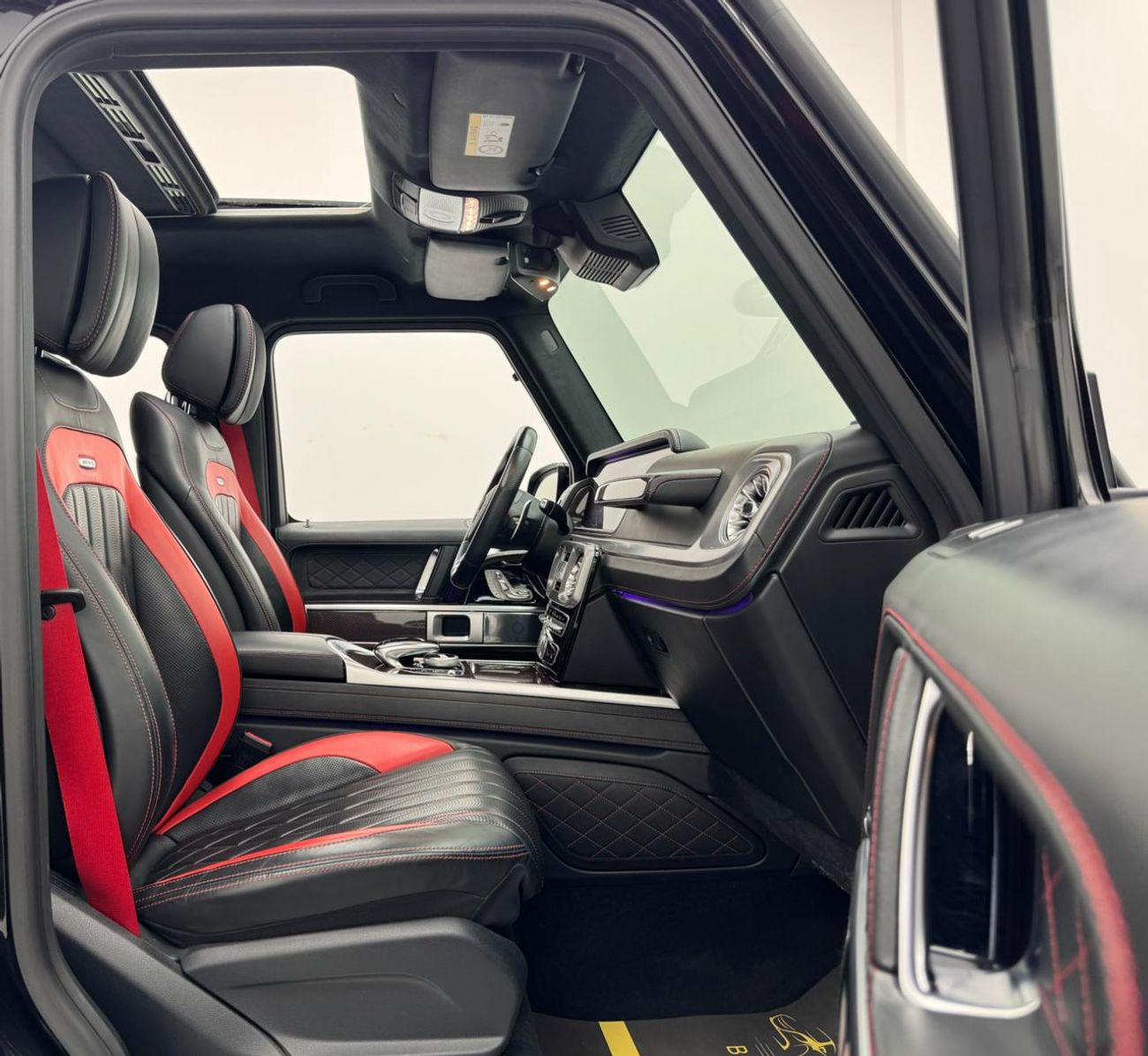 Mercedes-Benz G 63 AMG Std 4.0L 2019 Mercedes-Benz G63 AMG, Mercedes Service History, 1 Year Warranty, GCC