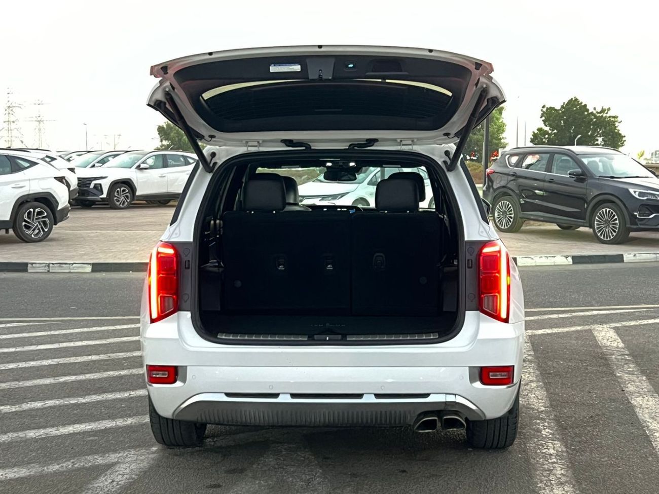 Hyundai Palisade 2021 Hyundai Palisade Calligraphy Edition Full Option Panoramic View - 360* 5 CAM - HUD - 3.8L - V6