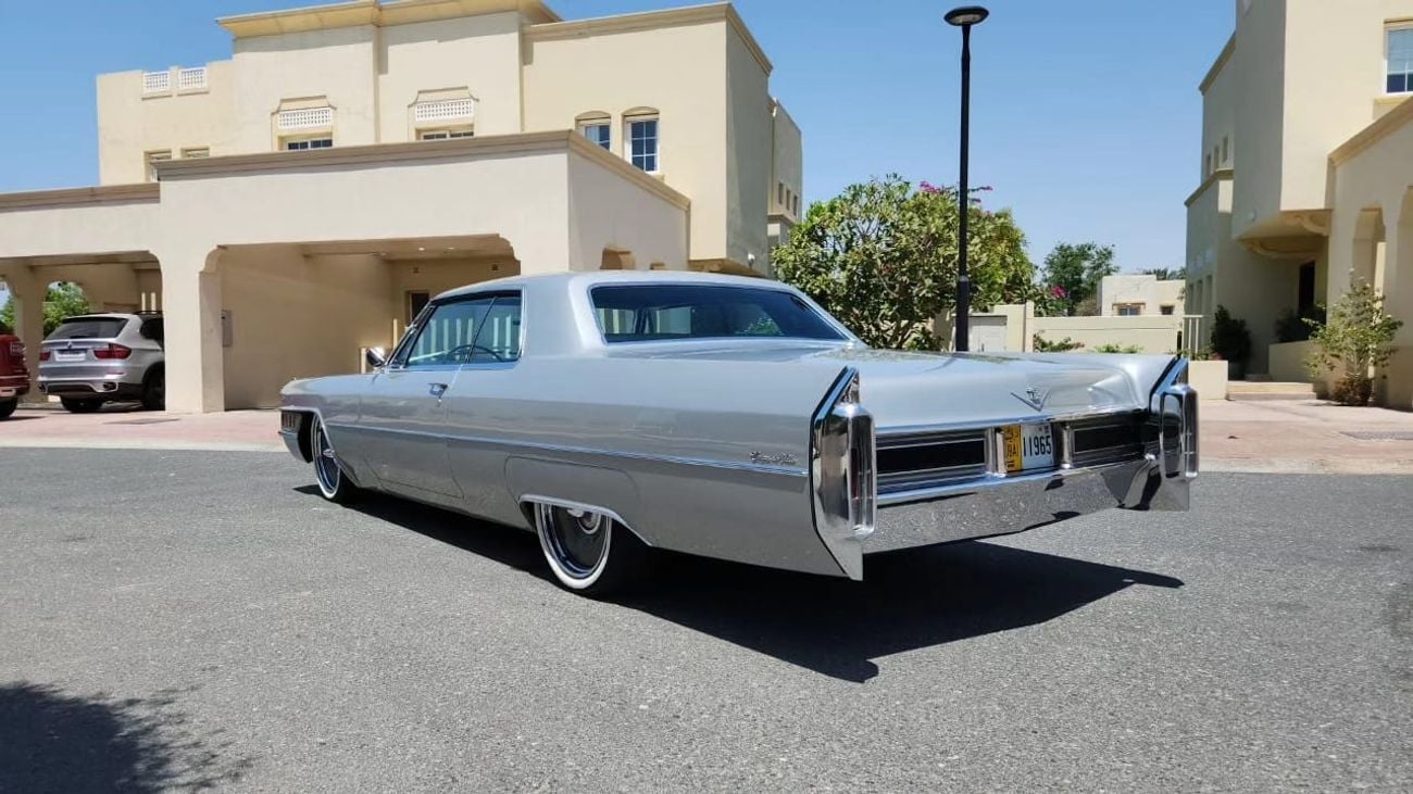 Cadillac Coupe Deville
