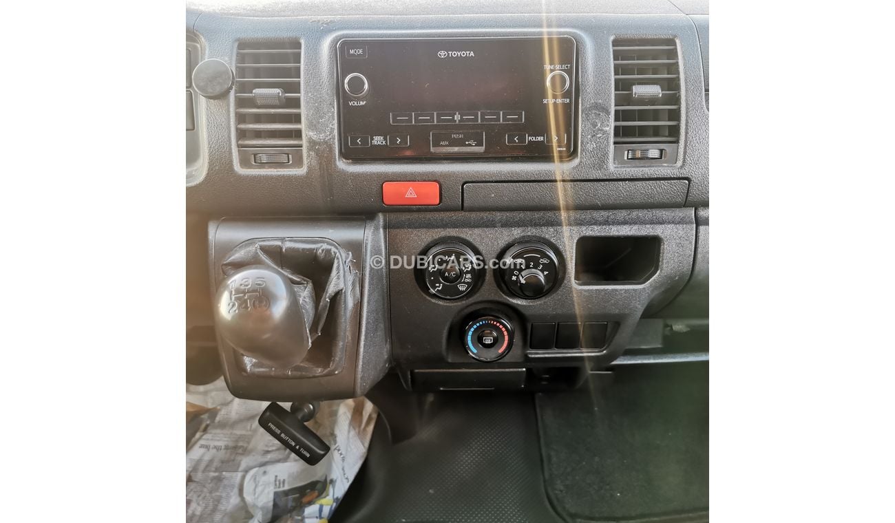 Toyota Hiace TOYOTA HIACE DELIVERY VAN 2017, RTA PASS