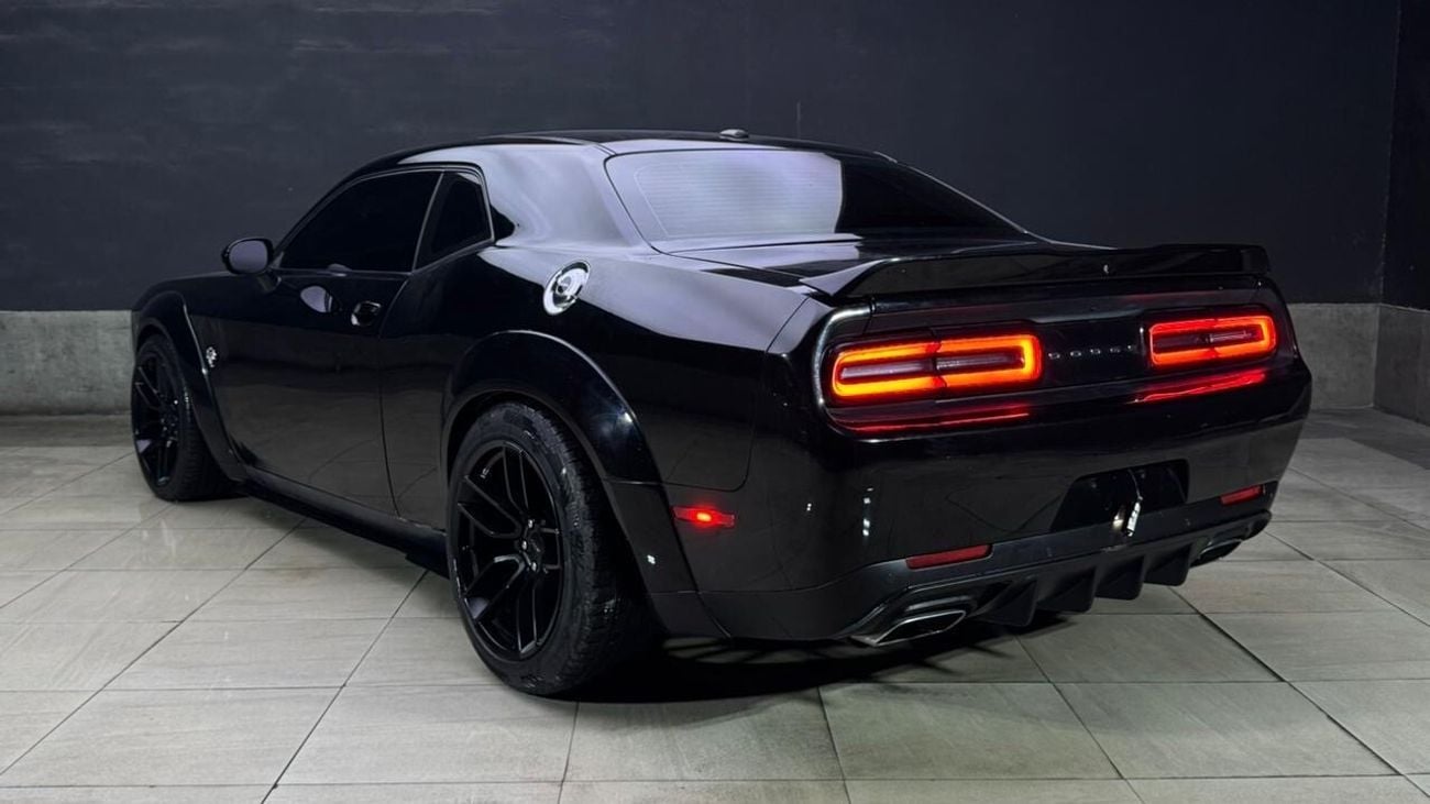 دودج تشالينجر RT