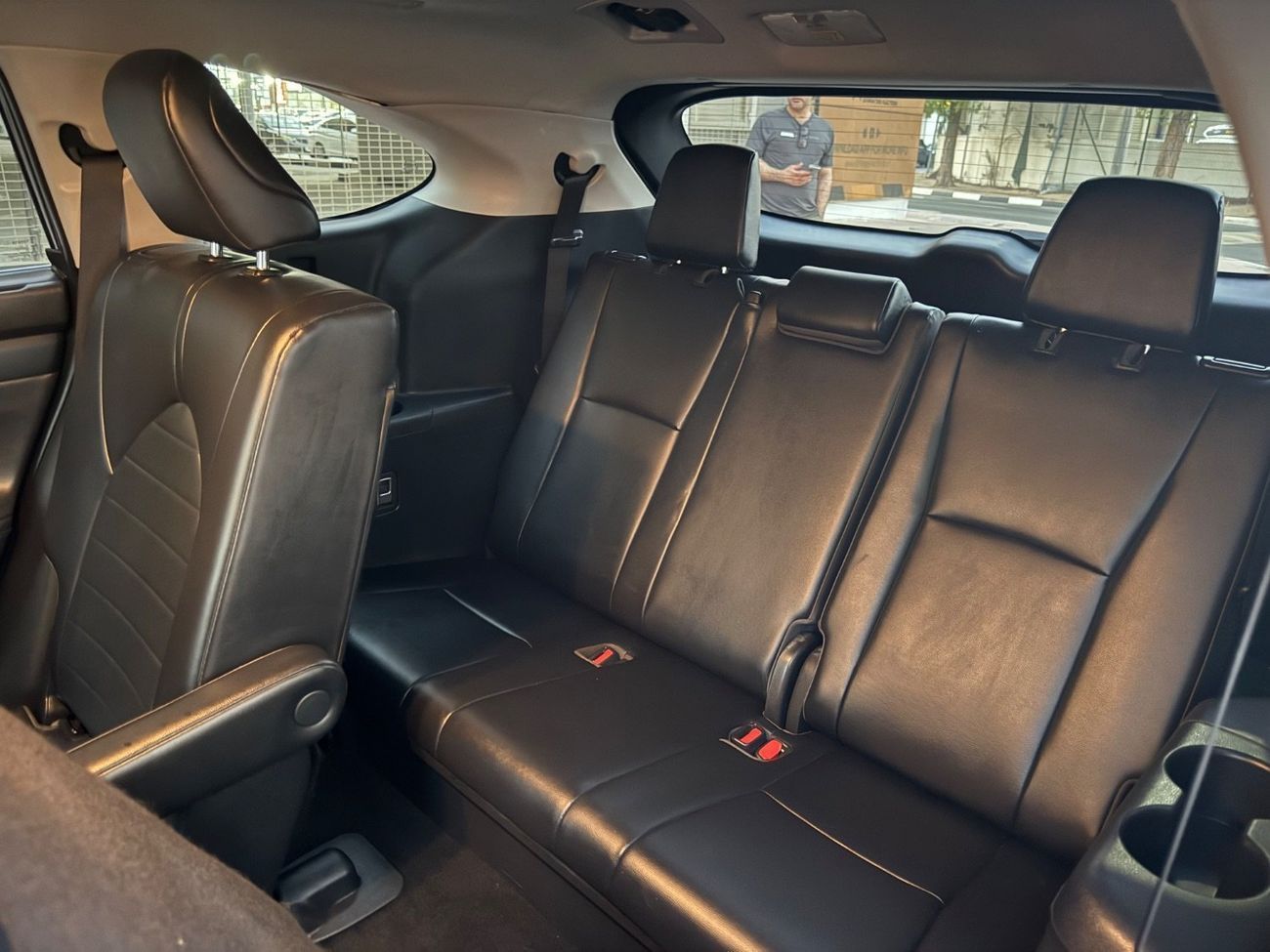 Toyota Highlander 2022 XLE LIMITED FULL OPTION 3.5 AWD USA SPEC