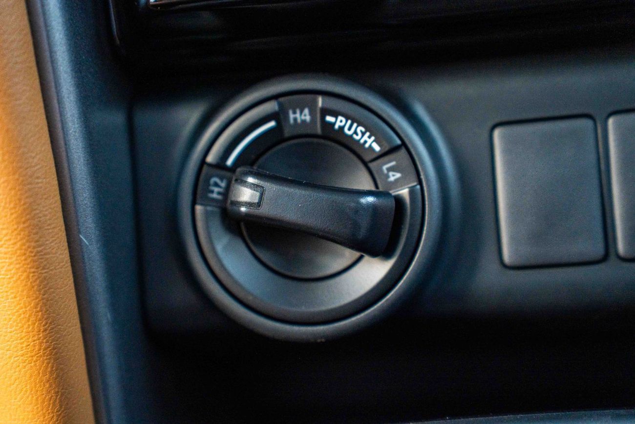 Toyota Fortuner Toyota Fortuner 2026 2.7L 4×4 SUV  black