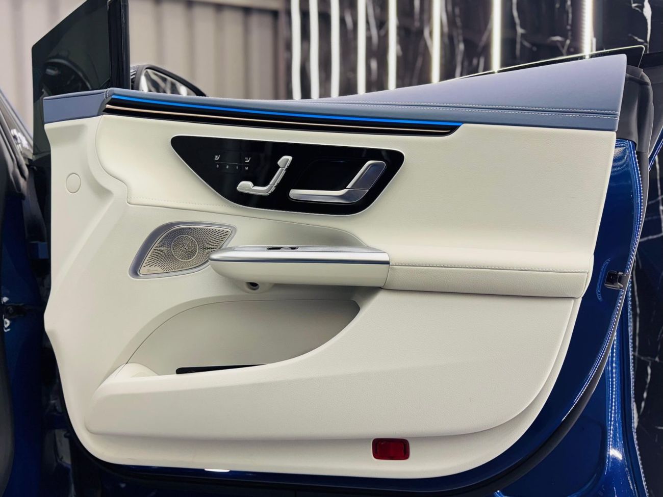 Mercedes-Benz EQE 350+ Premium + 2023 Mercedes Benz EQE350+ AMG Edition 1, 2027 Mercedes Warranty, Very Low Kms, GCC