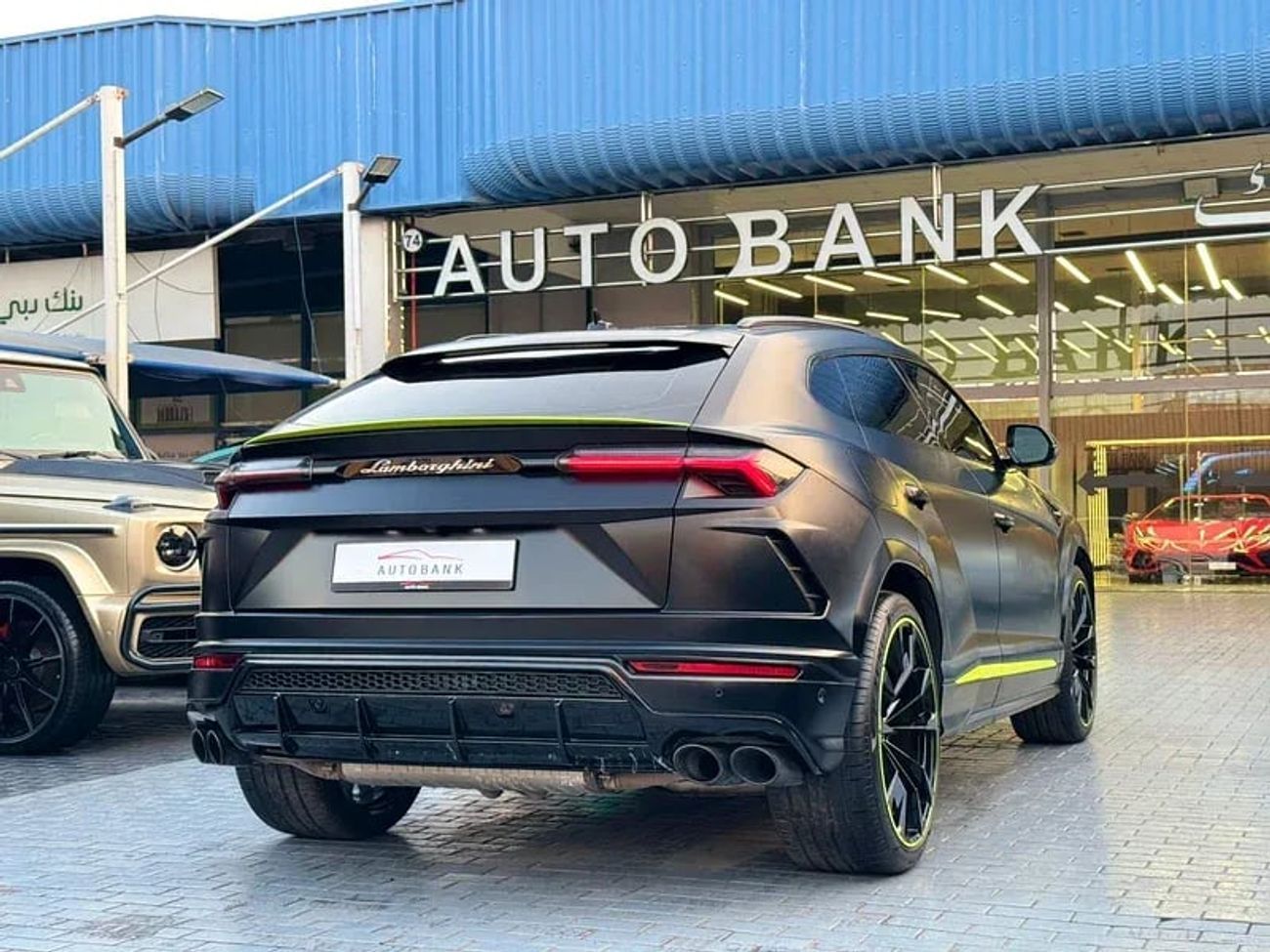 Lamborghini Urus STD 4.0T V8