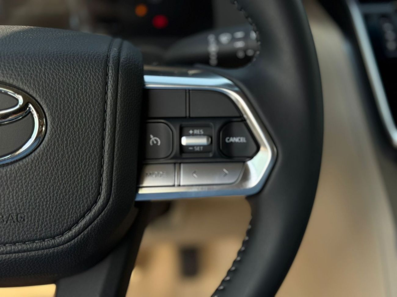 Toyota Land Cruiser GXR 3.5L oyota Land Cruiser GXR 2025 – Twin Turbo – GCC Specs – Brand New