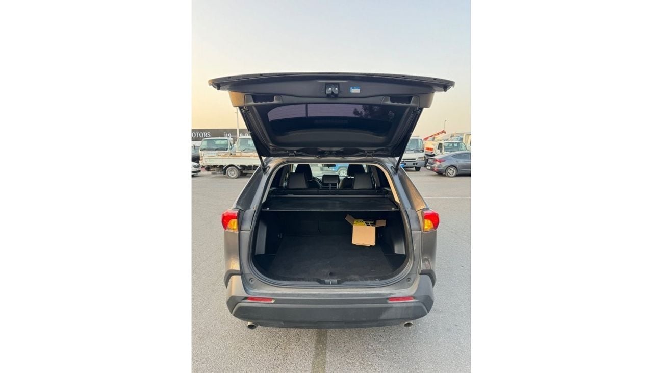 تويوتا راف ٤ 2021 LE HYBRID LOW MILES US SPEC