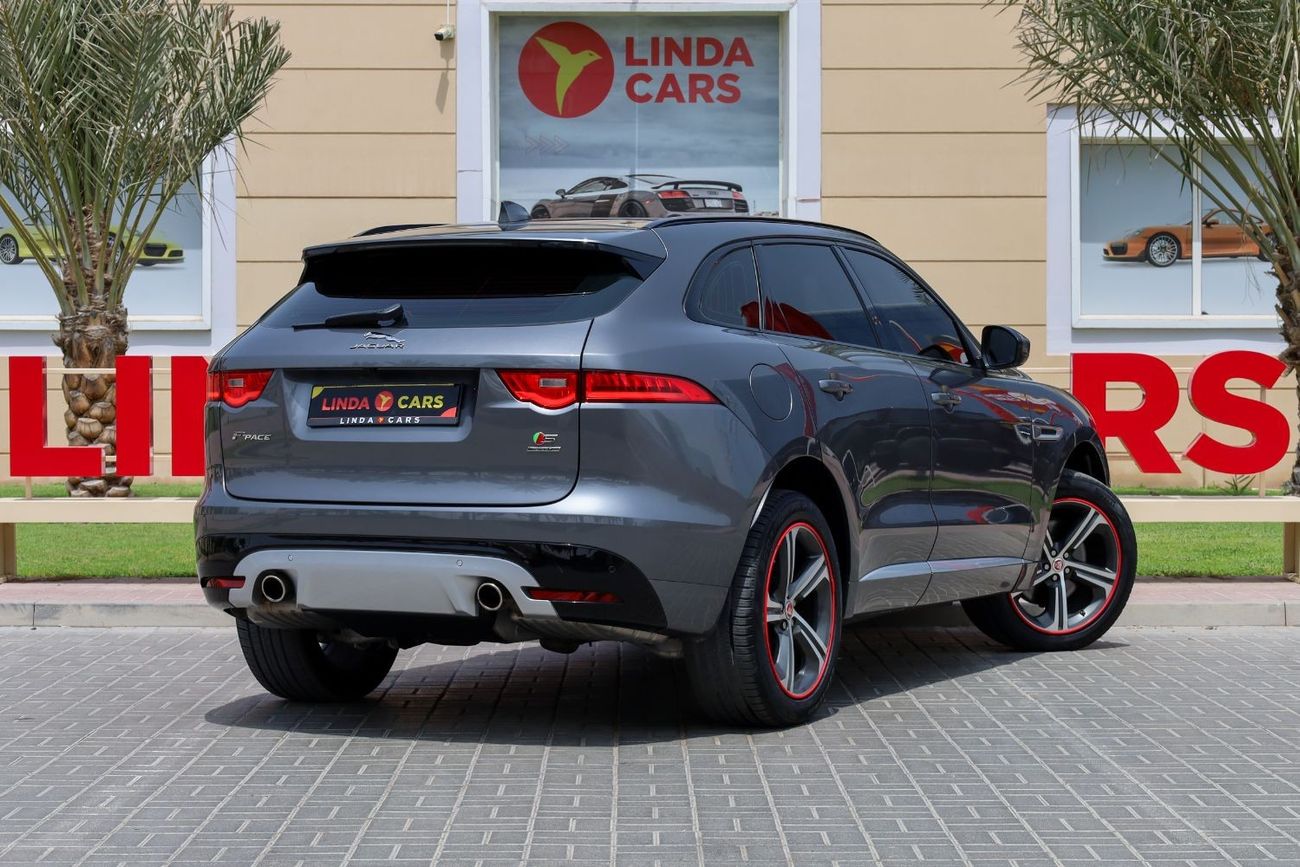 Jaguar F Pace Jaguar F-Pace S 2020 GCC under Warranty with Flexible Down-Payment.
