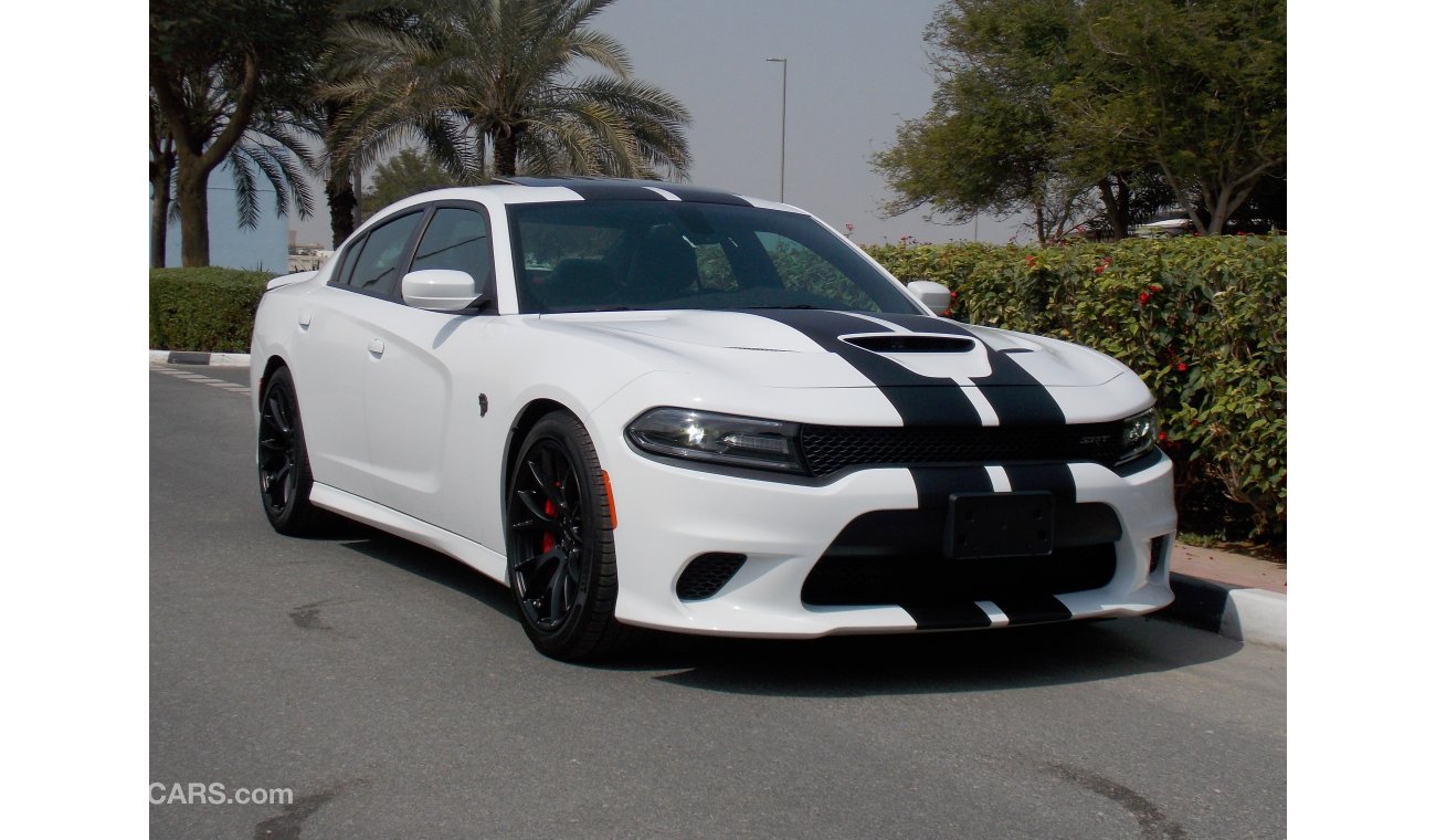 Dodge Charger 2016 #SRT® HELLCAT #6.2L Supercharged V8 707 HP #AT #GCC #3Yrs-100K KM Dealer WNTY