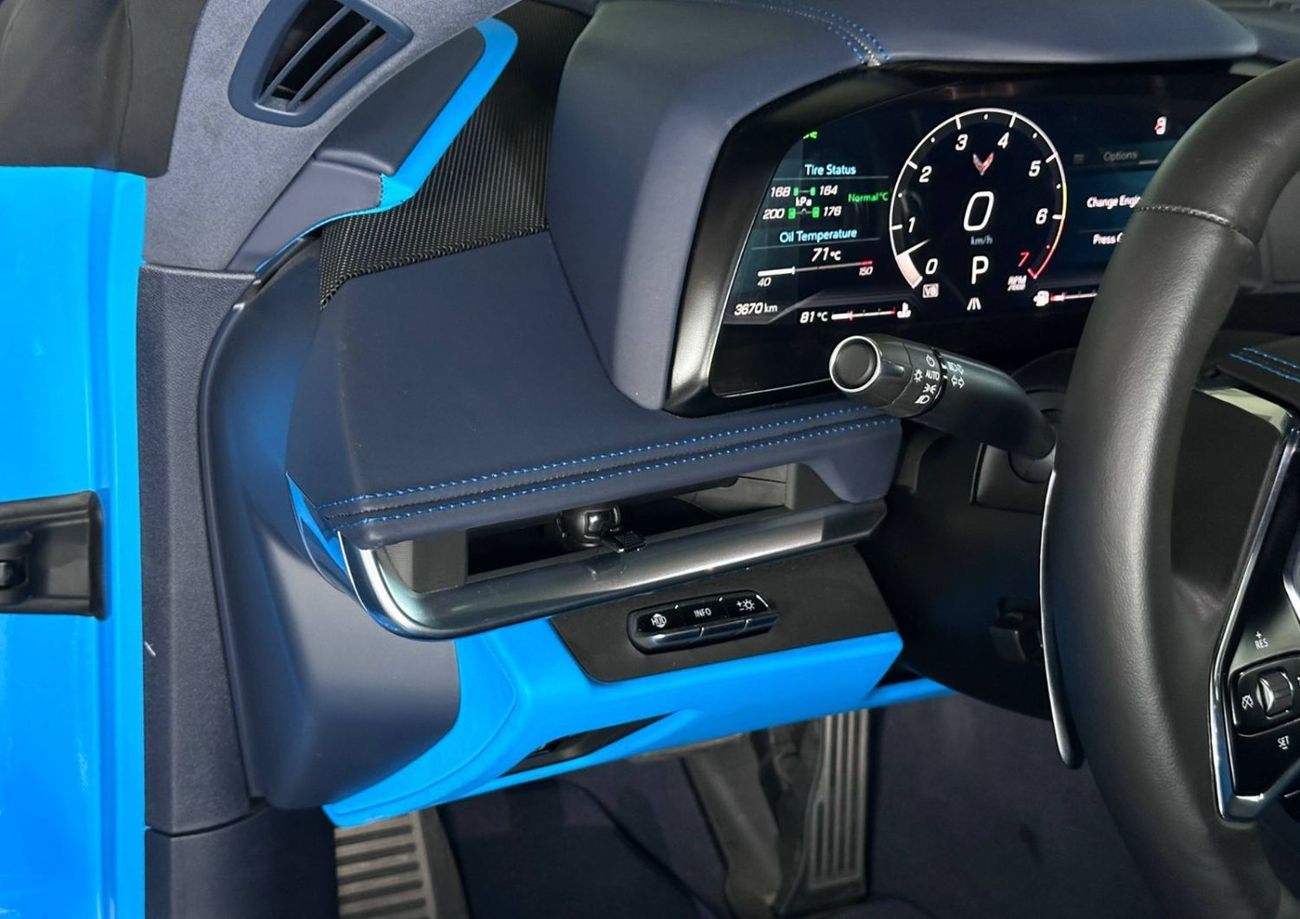 Chevrolet Corvette 3LT 6.2L (490 HP) Convertible