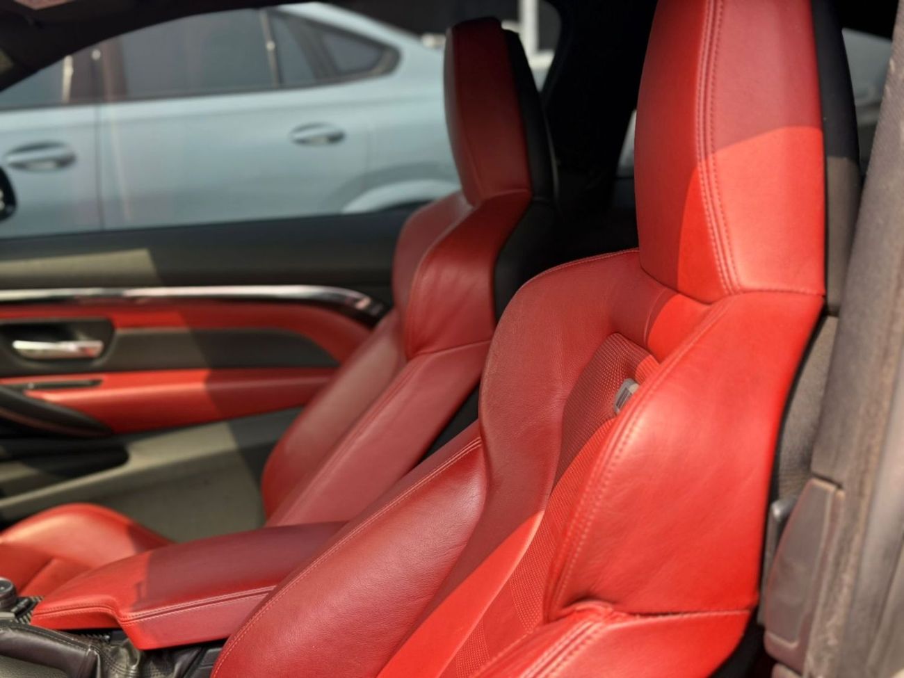 بي أم دبليو M4 3.0T 3.0L