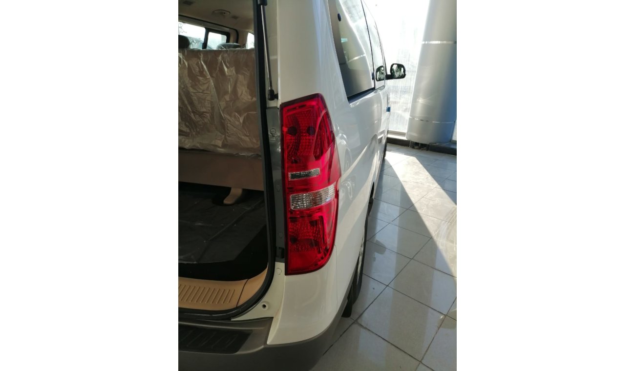 Hyundai H-1 2019 NINE SEATER